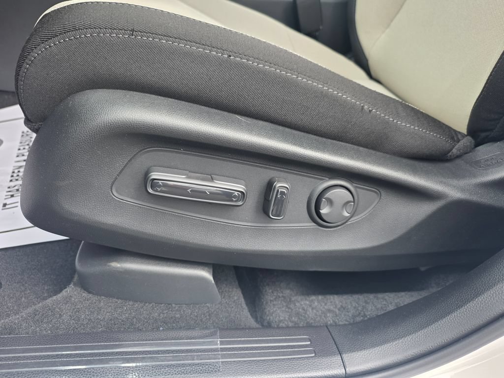 Certified 2026 Honda CR-V EX image 10