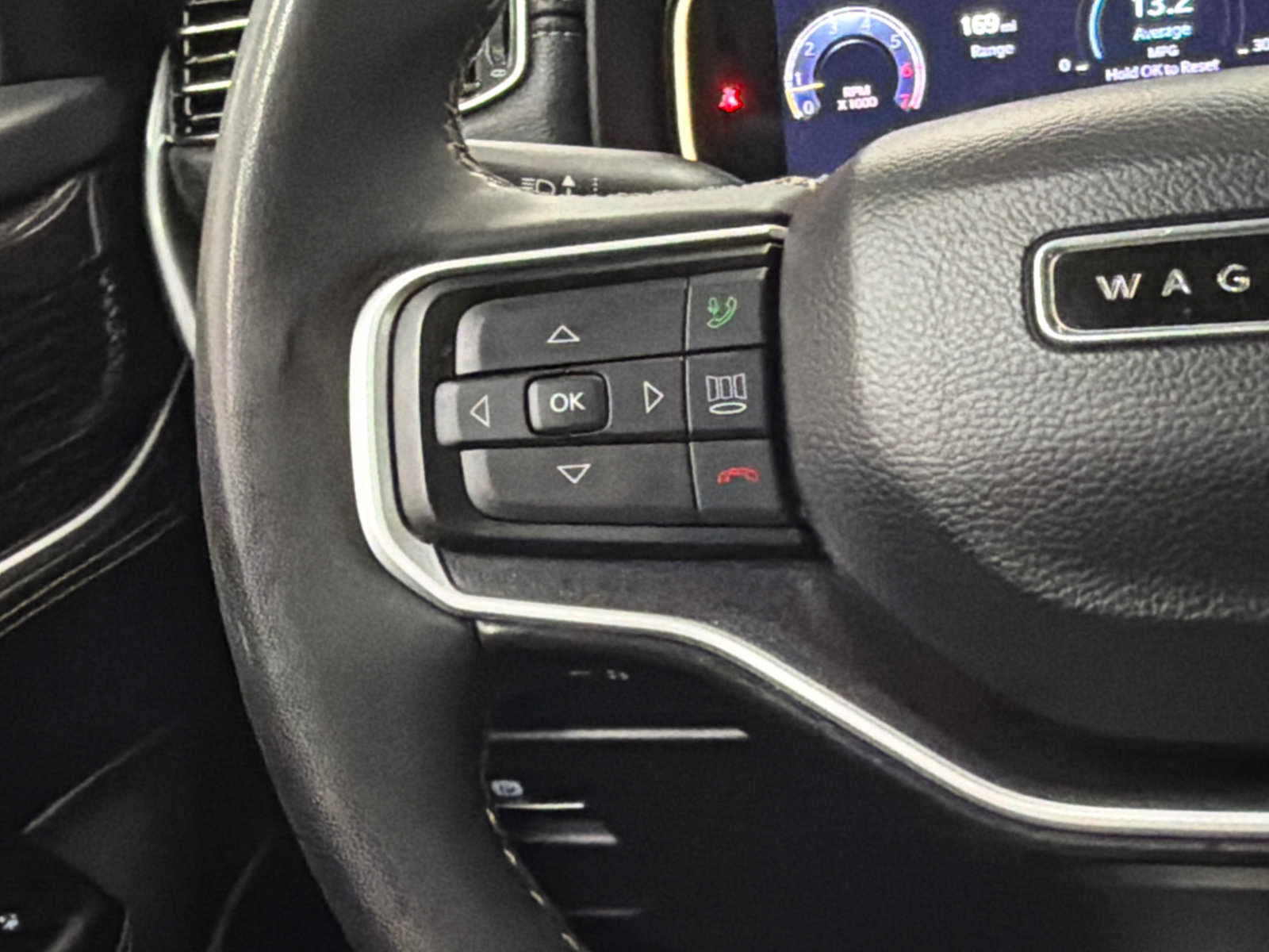 Used 2022 Jeep Wagoneer Series I RWD image 25