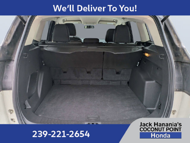 Used 2017 Ford Escape SE w/ Equipment Group 201A AWD/4WD image 13