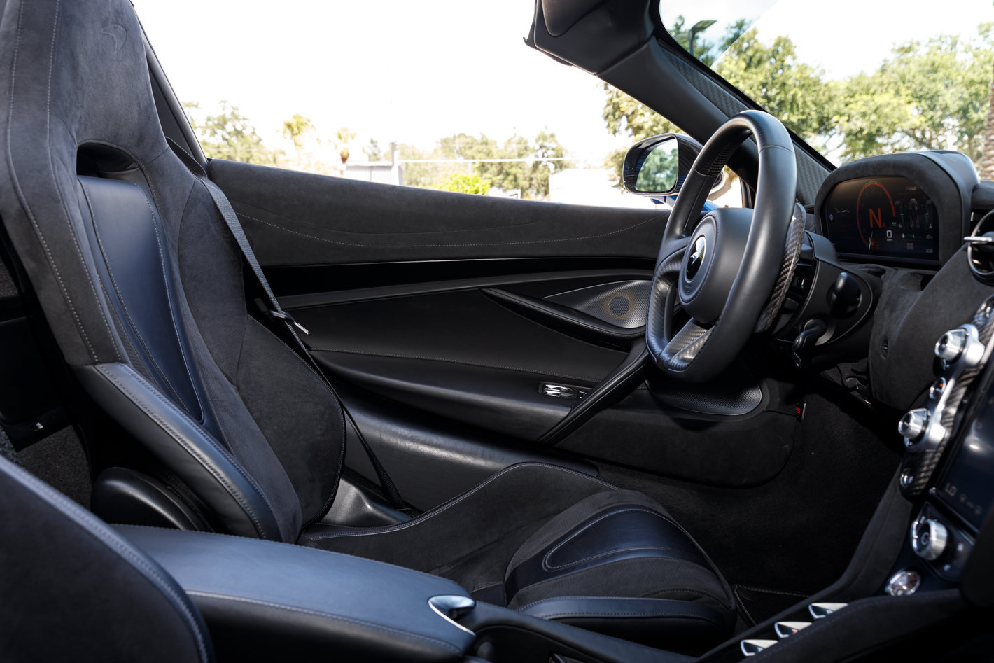 Used 2022 McLaren 720S Luxury RWD image 66