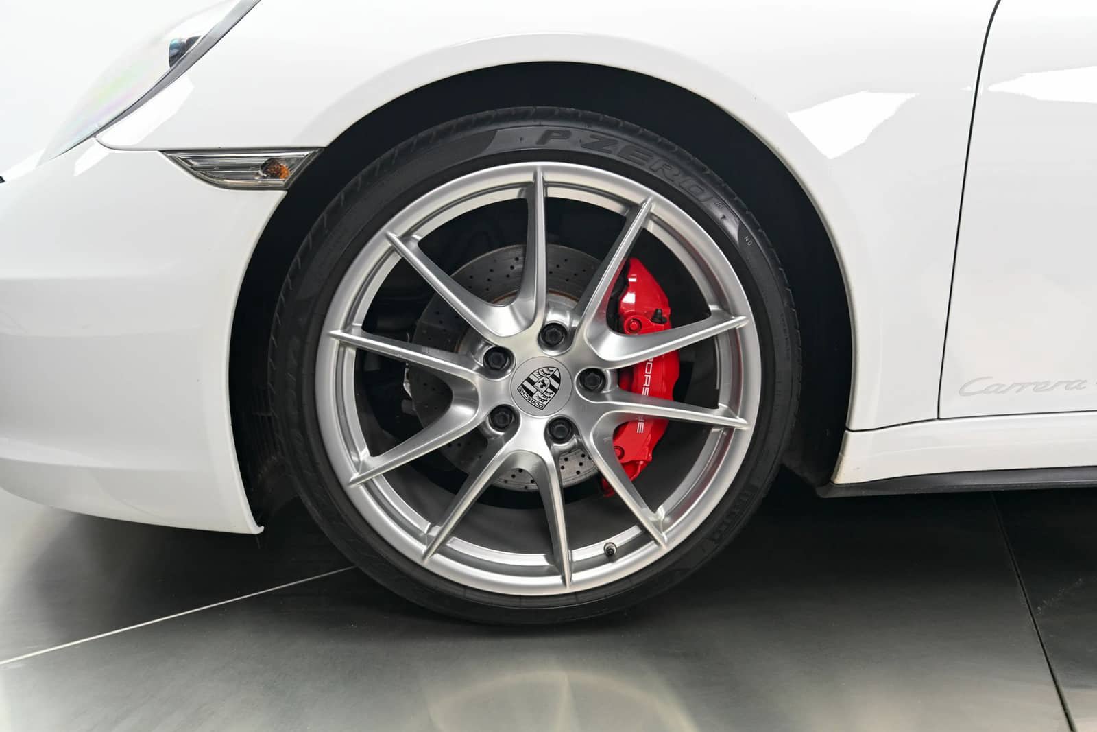 Used 2013 Porsche 911 Carrera 4S AWD/4WD image 13