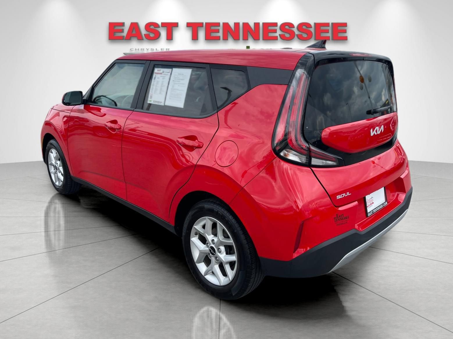 Used 2024 Kia Soul LX w/ Option Group 015 FWD image 5