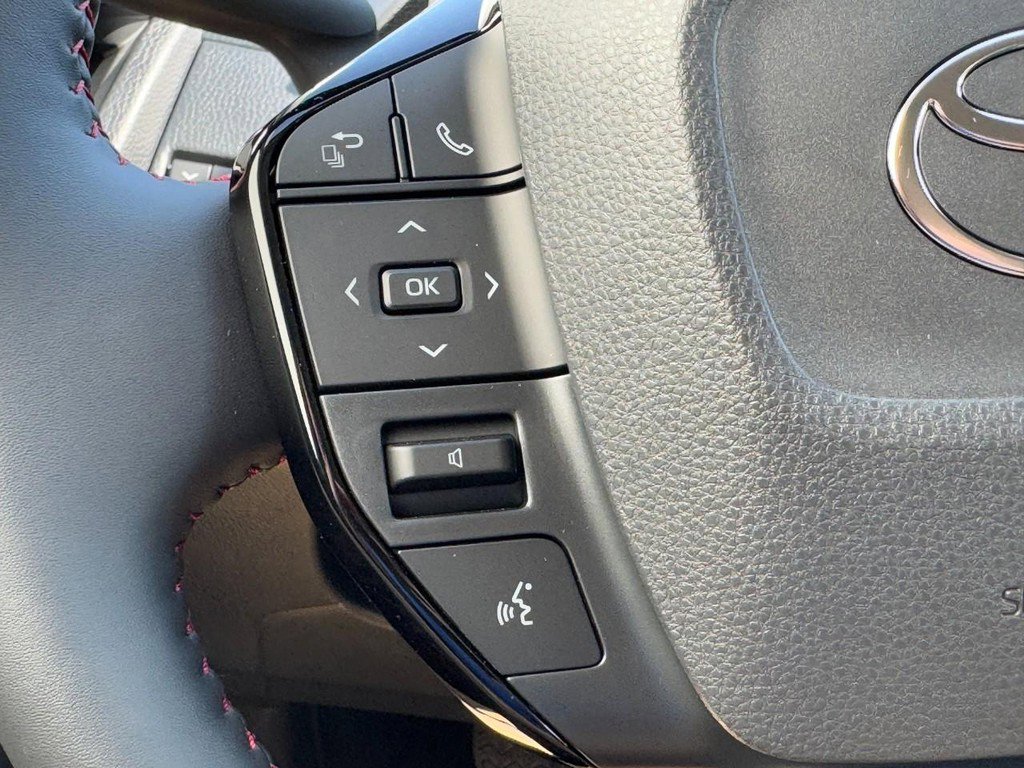 New 2026 Toyota Prius Plug-In Hybrid image 11