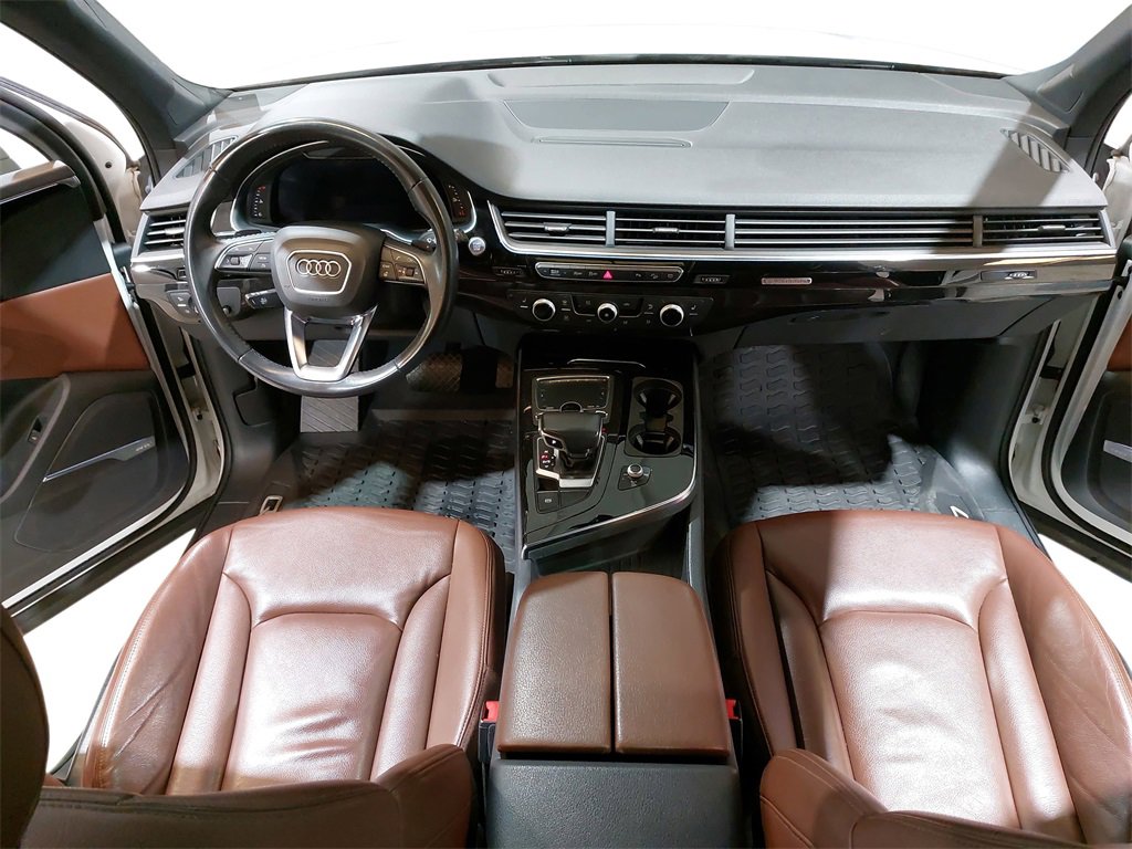 Used 2019 Audi Q7 3.0T Premium Plus w/ Premium Plus Package image 9