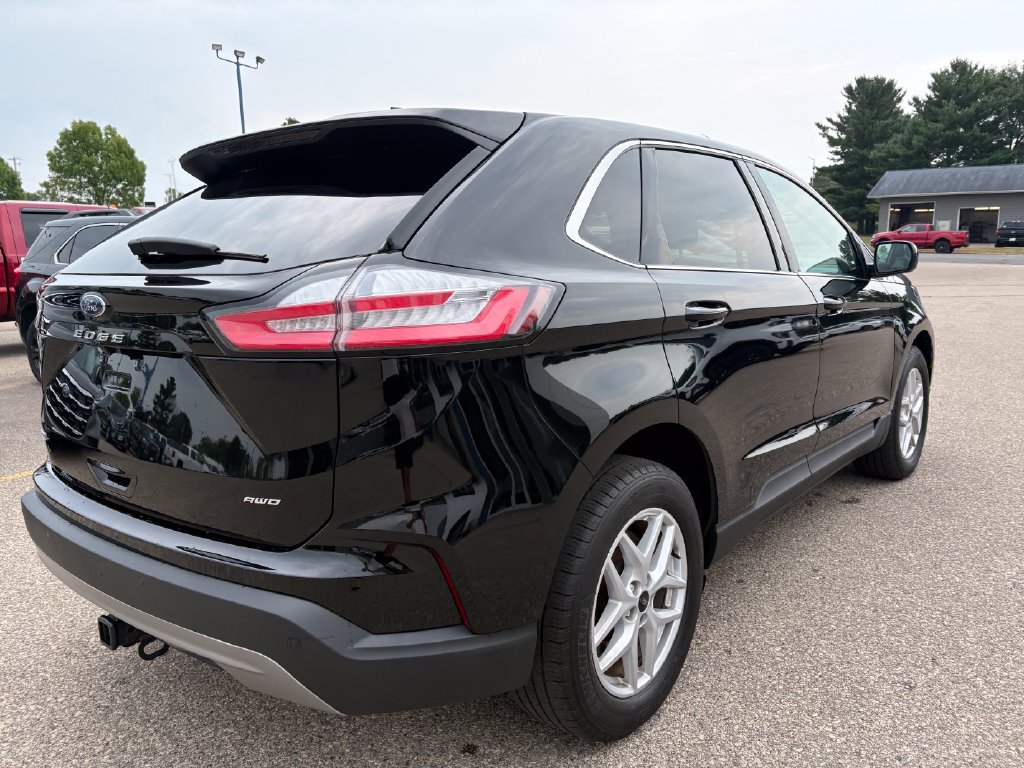 Used 2024 Ford Edge SEL w/ Convenience Package AWD/4WD image 7