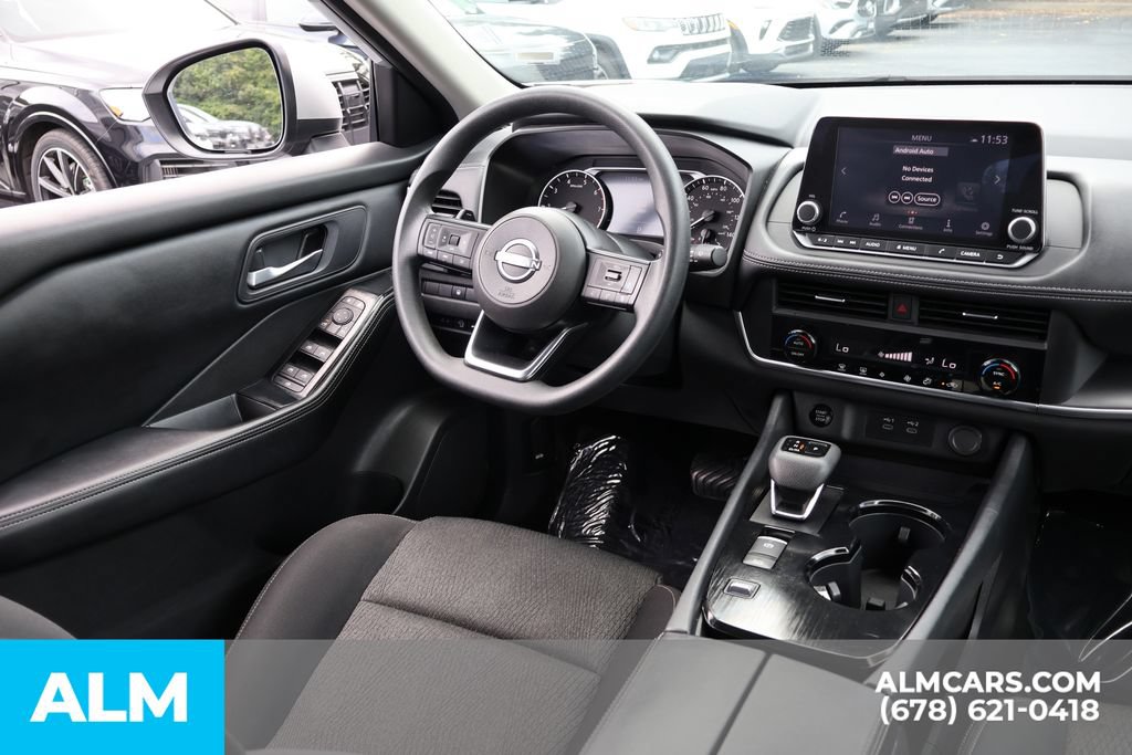 Used 2024 Nissan Rogue SV FWD image 24