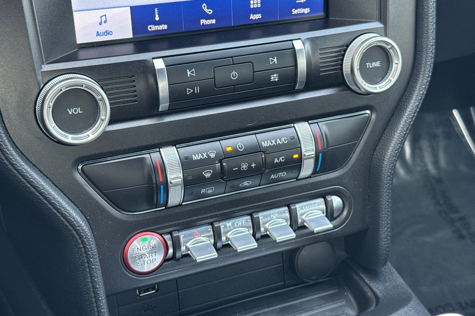 Used 2022 Ford Mustang GT w/ Equipment Group 301A image 18