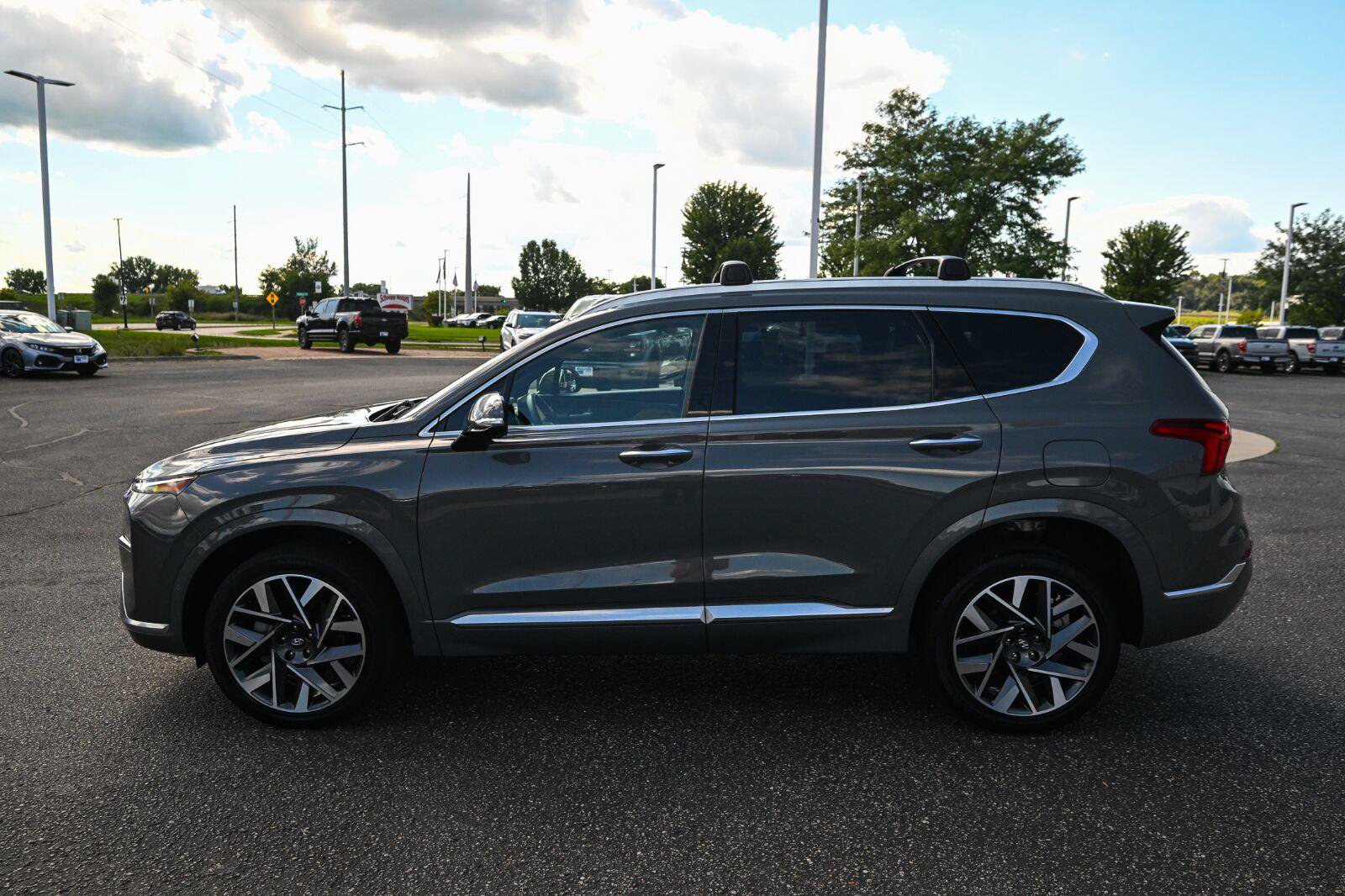 Used 2023 Hyundai Santa Fe Calligraphy AWD/4WD image 8