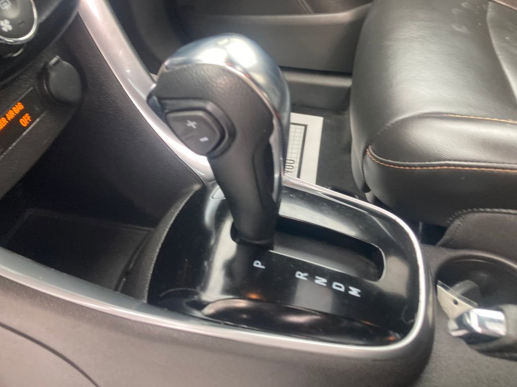 Used 2018 Chevrolet Trax Premier image 28