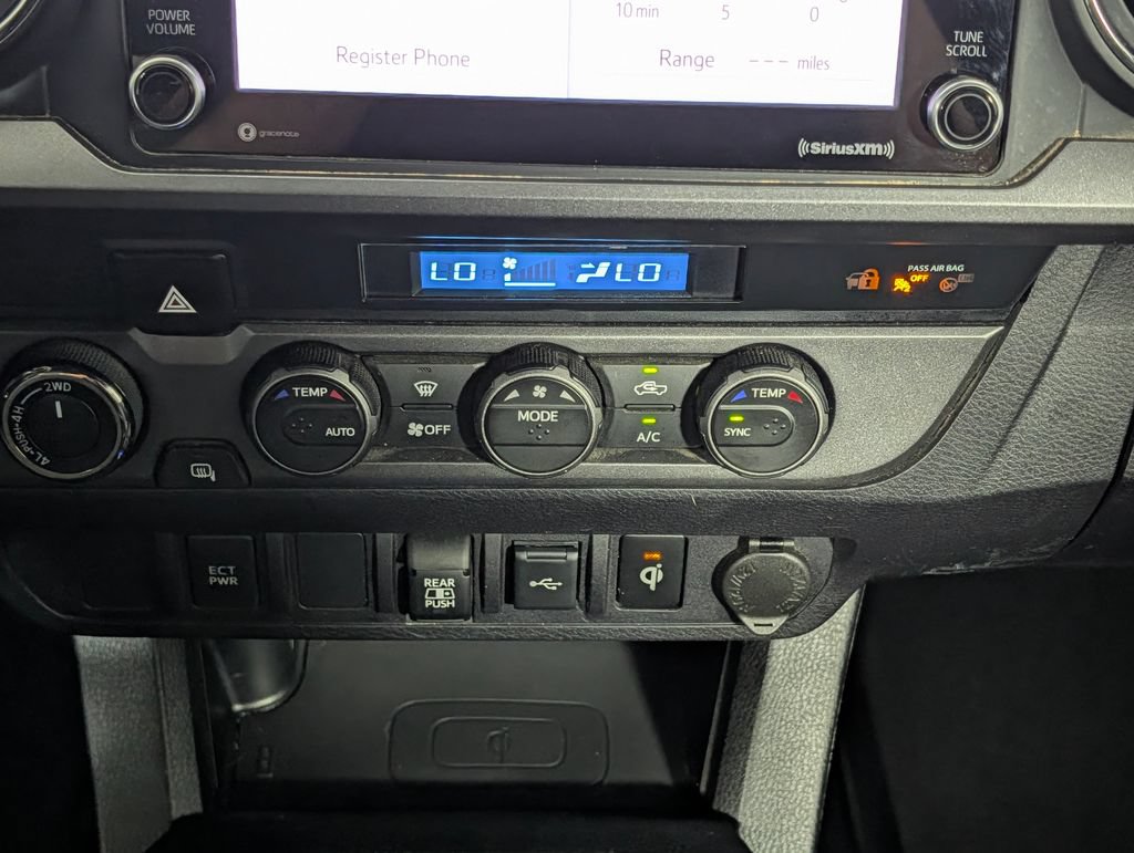 Used 2021 Toyota Tacoma TRD Off-Road AWD/4WD image 13