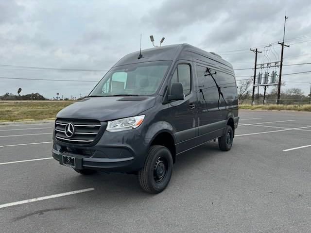New 2024 Mercedes-Benz Sprinter 144 Cargo image 29