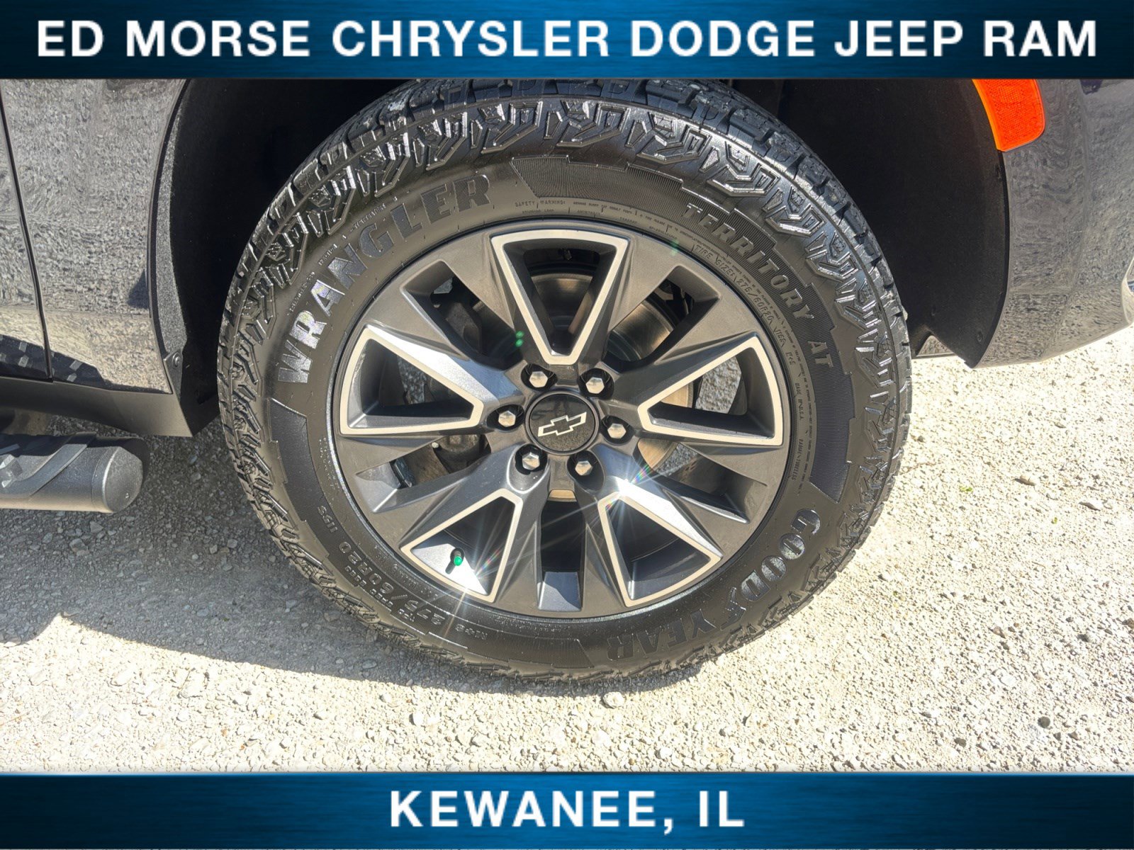 Used 2021 Chevrolet Tahoe Z71 w/ Z71 Signature Package AWD/4WD image 16