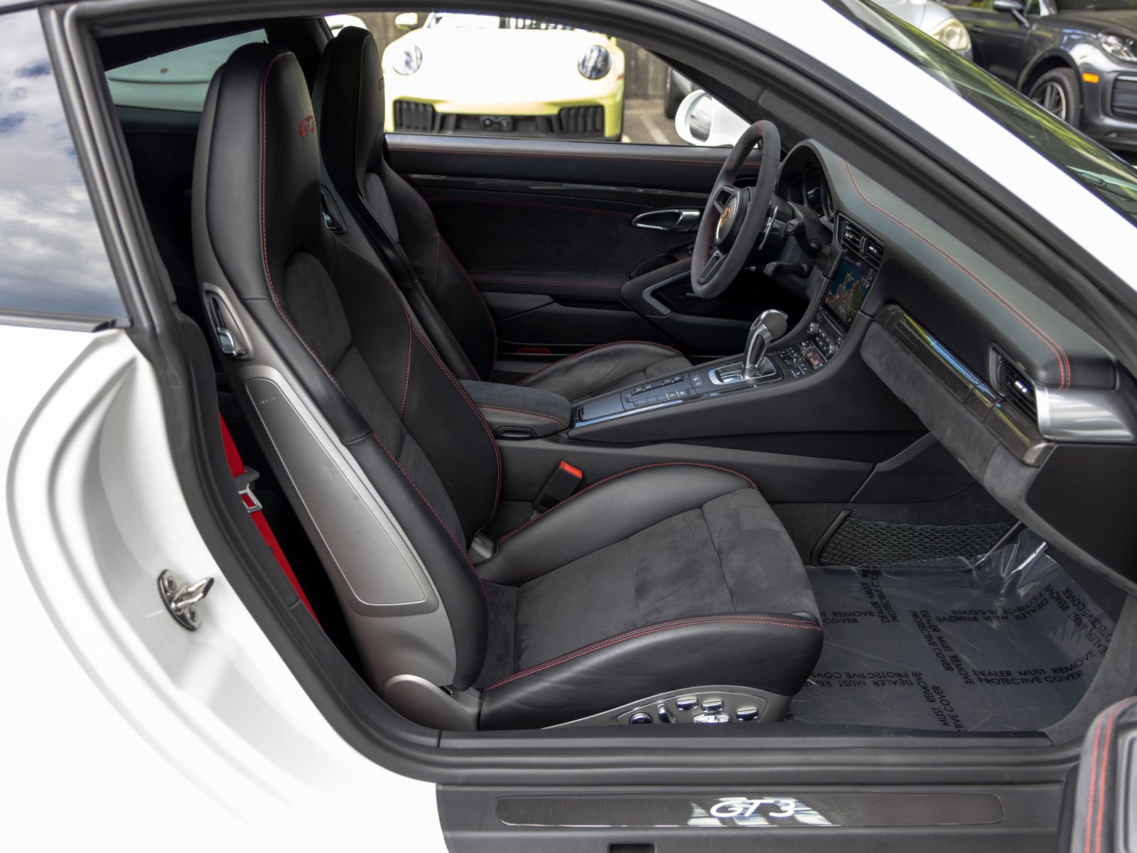 Used 2018 Porsche 911 GT3 image 48