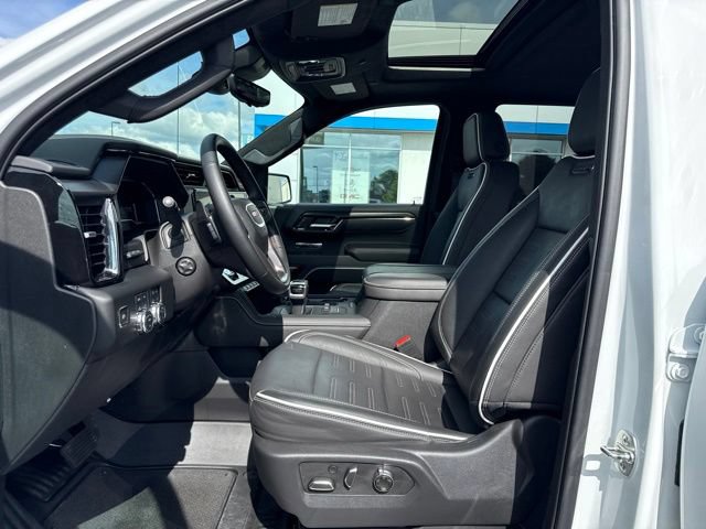 Used 2025 GMC Sierra 1500 AT4X AWD/4WD image 12