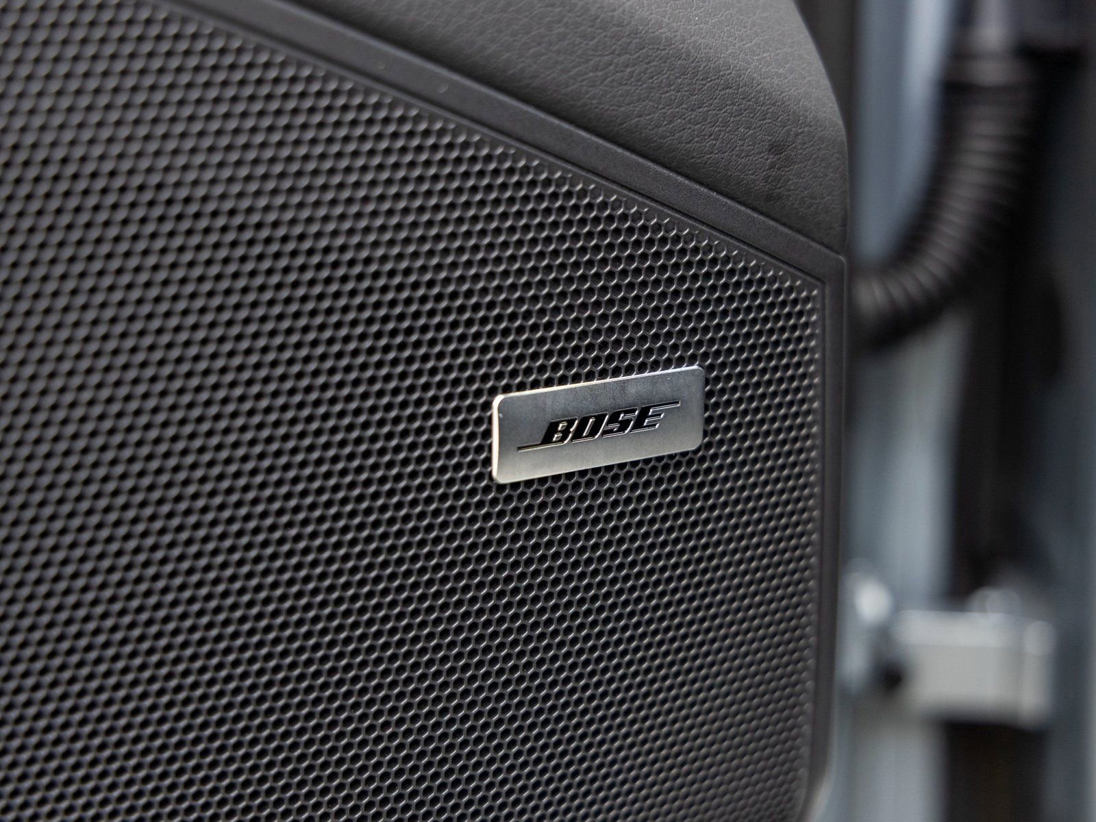 Certified 2025 Porsche Cayenne image 24