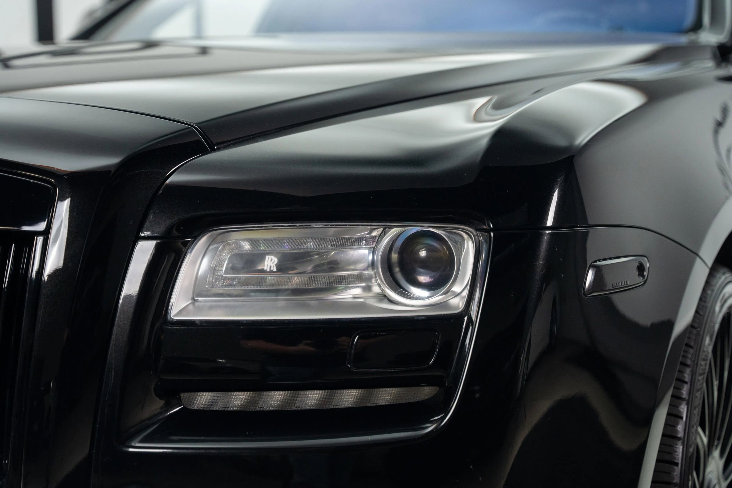 Used 2013 Rolls-Royce Ghost image 14