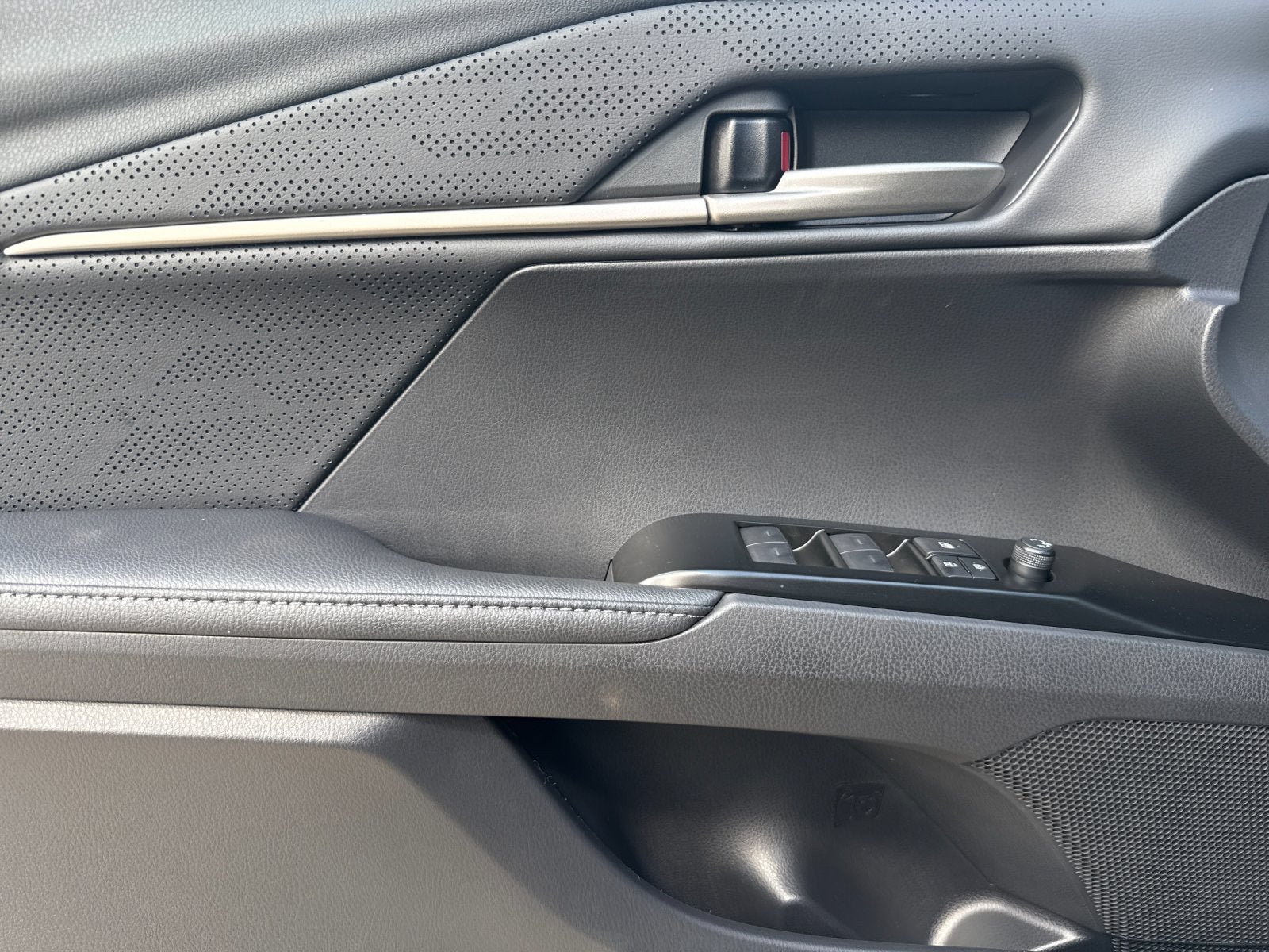 New 2026 Toyota Camry XSE FWD image 12