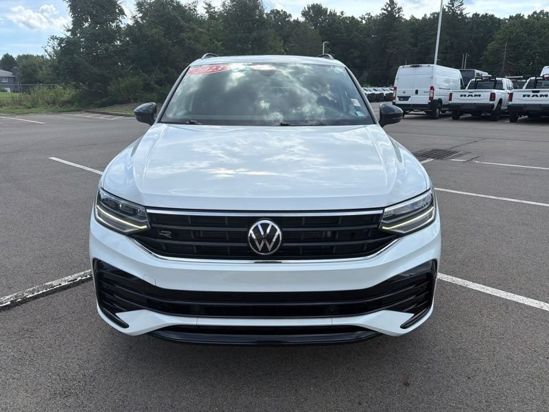 Used 2023 Volkswagen Tiguan SE R-Line FWD image 8