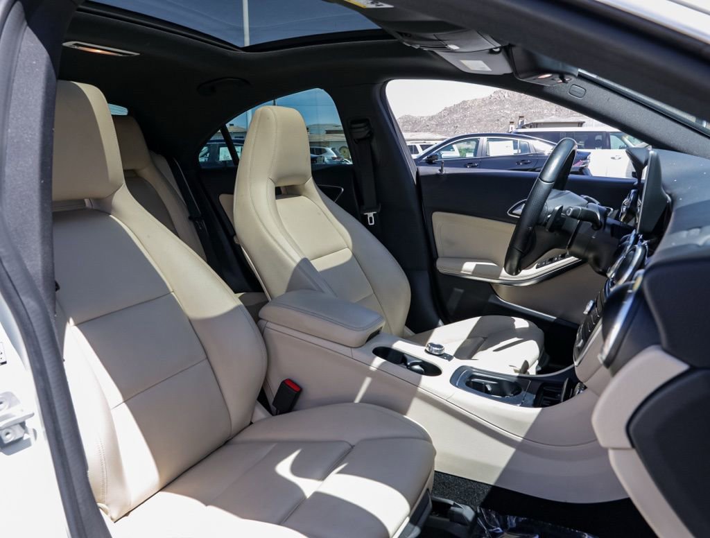Used 2018 Mercedes-Benz CLA 250 image 19