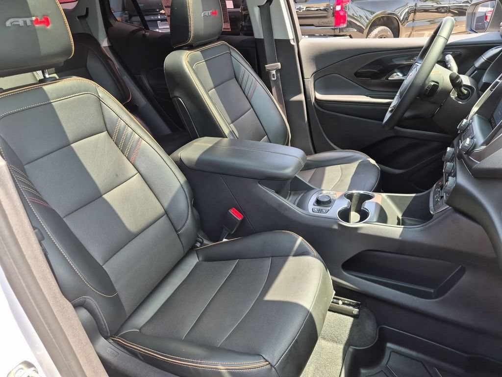 Used 2024 GMC Terrain AT4 w/ Infotainment Package II AWD/4WD image 29