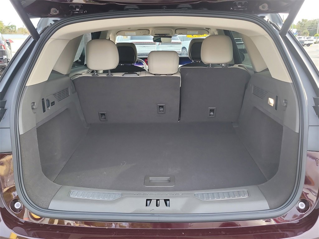 Certified 2025 Lincoln Nautilus Premier image 7