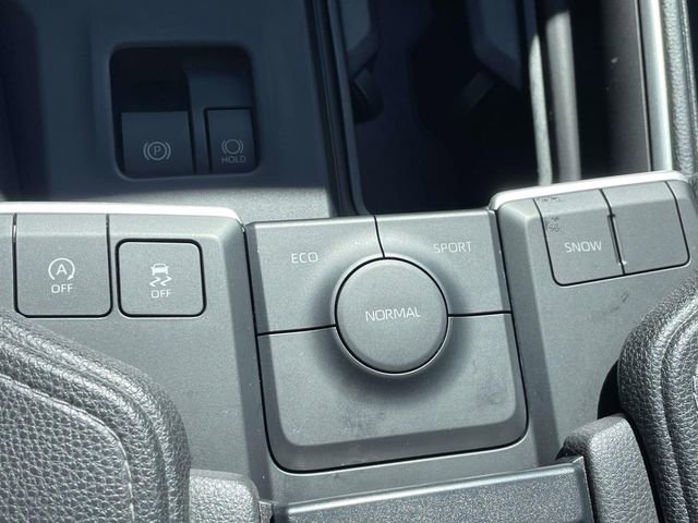 Used 2024 Toyota Grand Highlander XLE image 21
