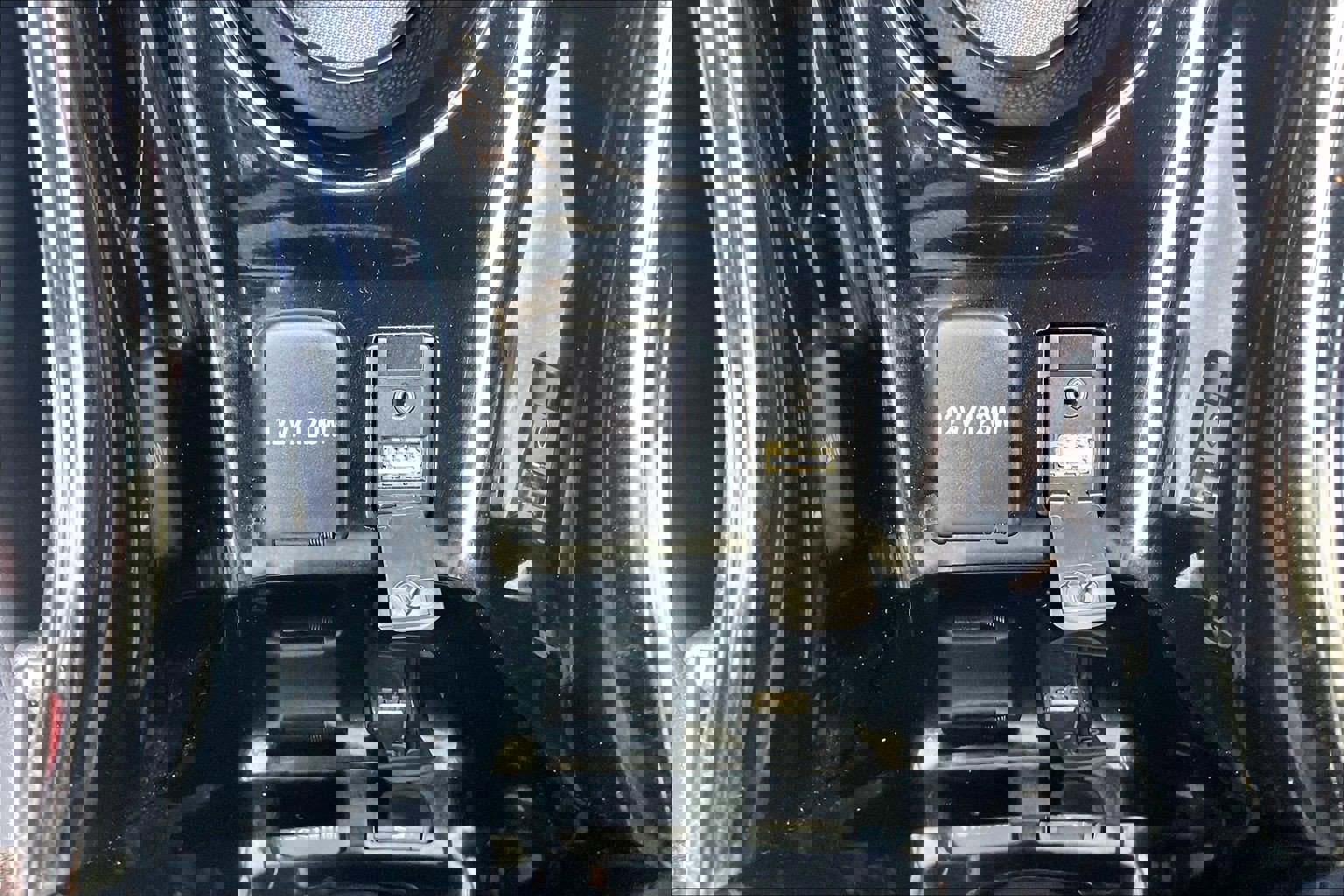 Used 2019 Toyota Prius Prime Premium image 38