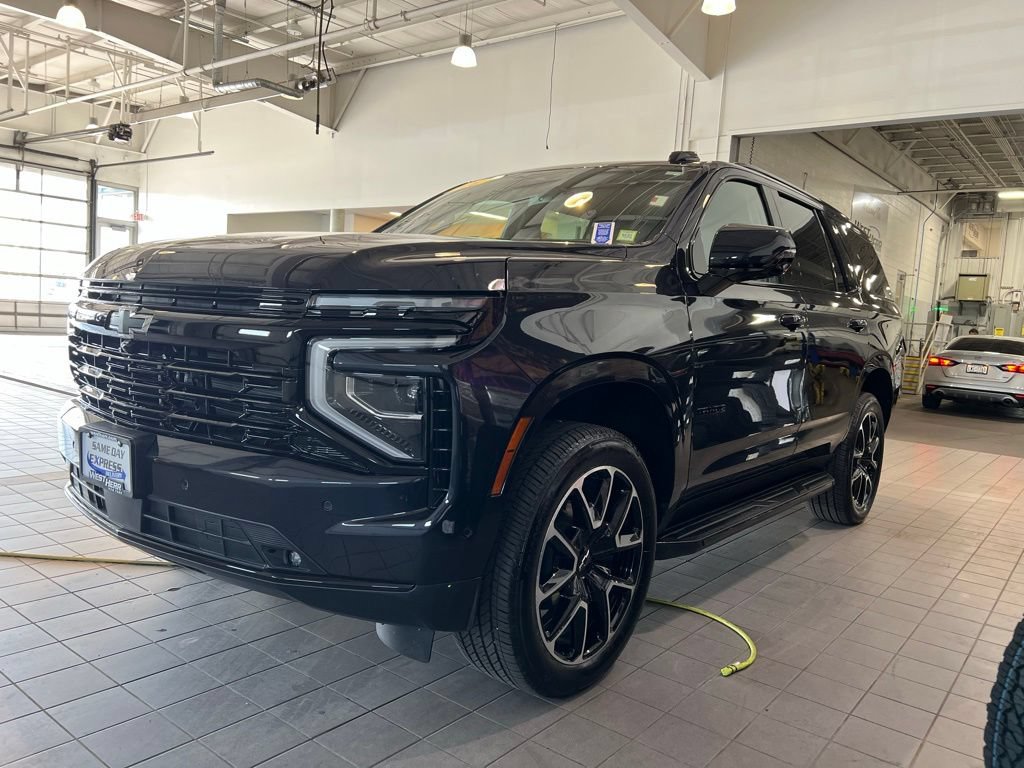 Used 2026 Chevrolet Tahoe RST w/ Comfort Package AWD/4WD image 5
