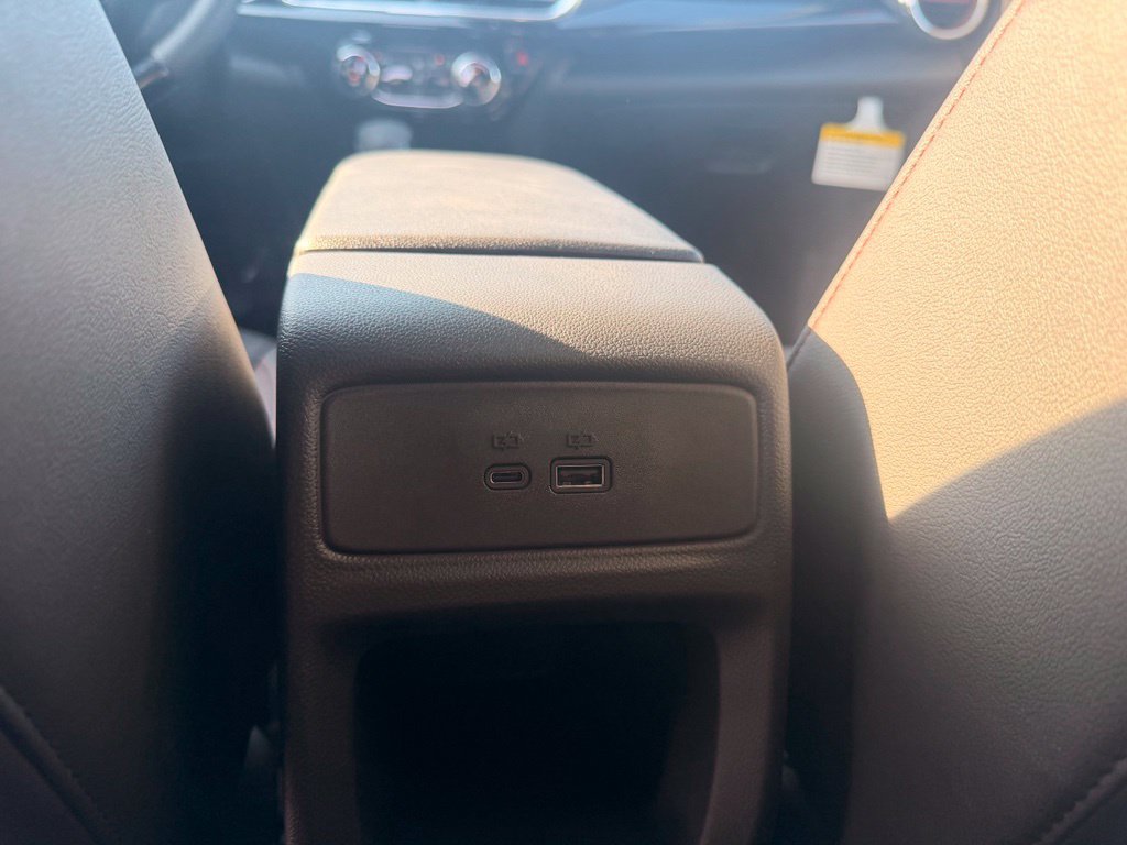 New 2026 Chevrolet Trax RS w/ Sunroof Package FWD image 29