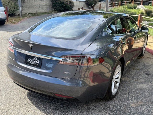 Used 2017 Tesla Model S 90D AWD/4WD image 2