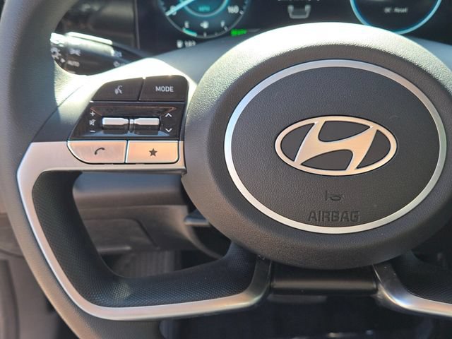 Used 2024 Hyundai Elantra Blue FWD image 28