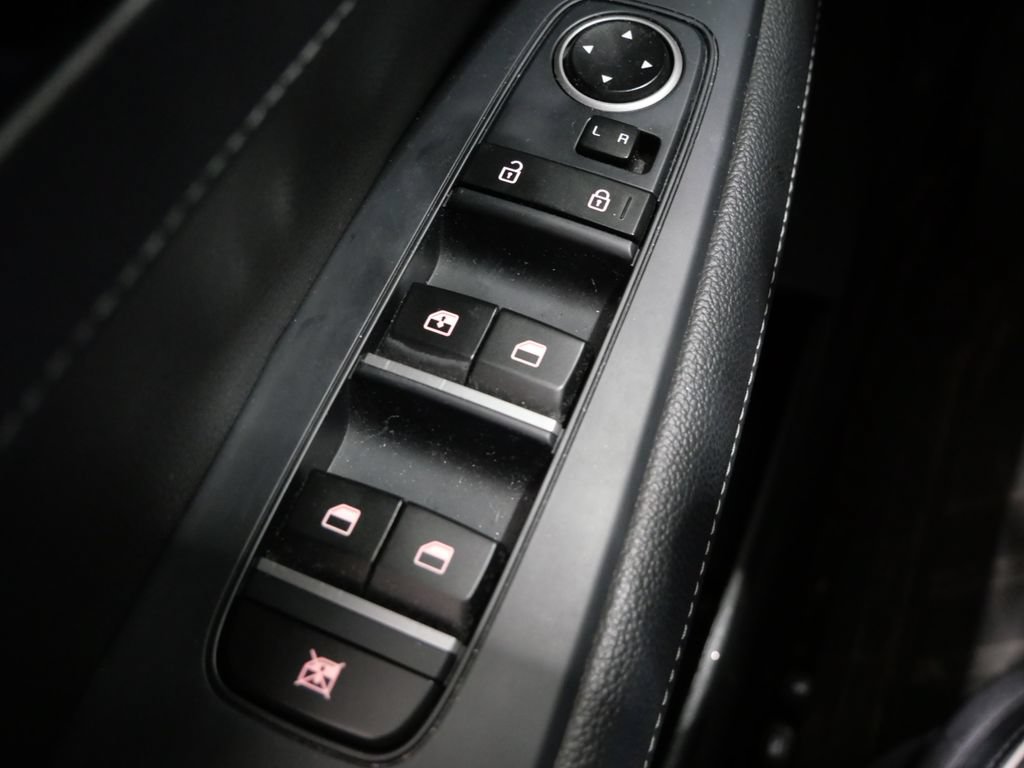 Used 2020 Kia Forte GT-Line w/ GT-Line Premium Package FWD image 12
