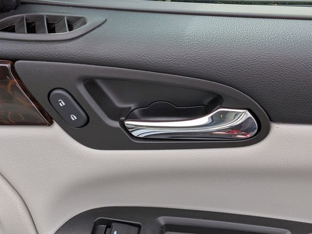 Used 2016 Chevrolet Impala Limited LS FWD image 30