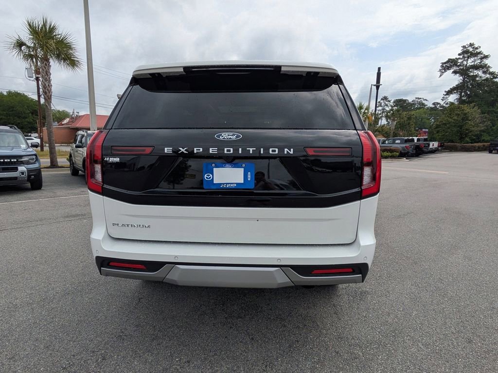 New 2026 Ford Expedition Platinum w/ Platinum Ultimate Package AWD/4WD image 5