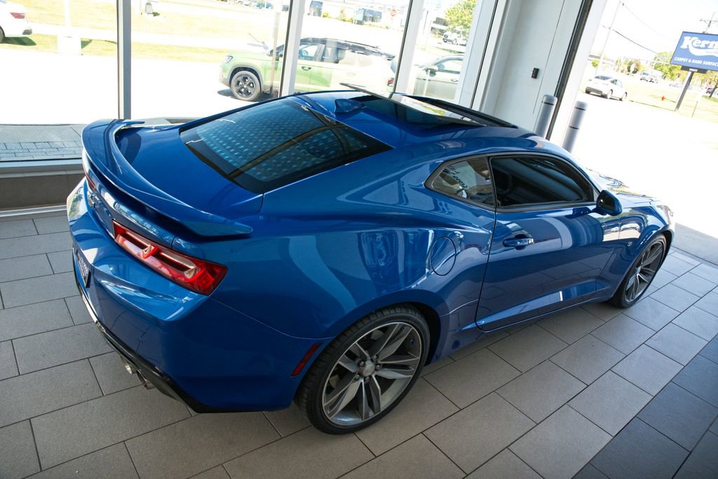Used 2016 Chevrolet Camaro SS RWD image 38