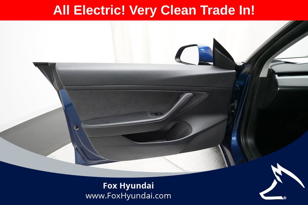Used 2021 Tesla Model 3 Standard Range Plus image 27
