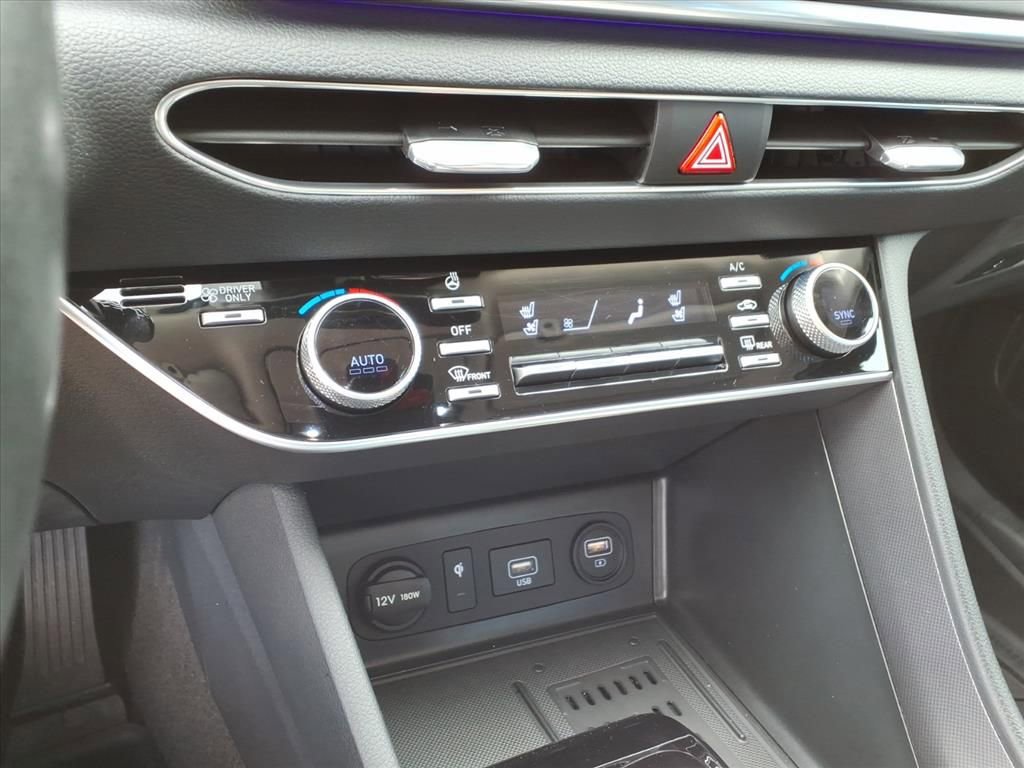 Used 2022 Hyundai Sonata Limited image 22