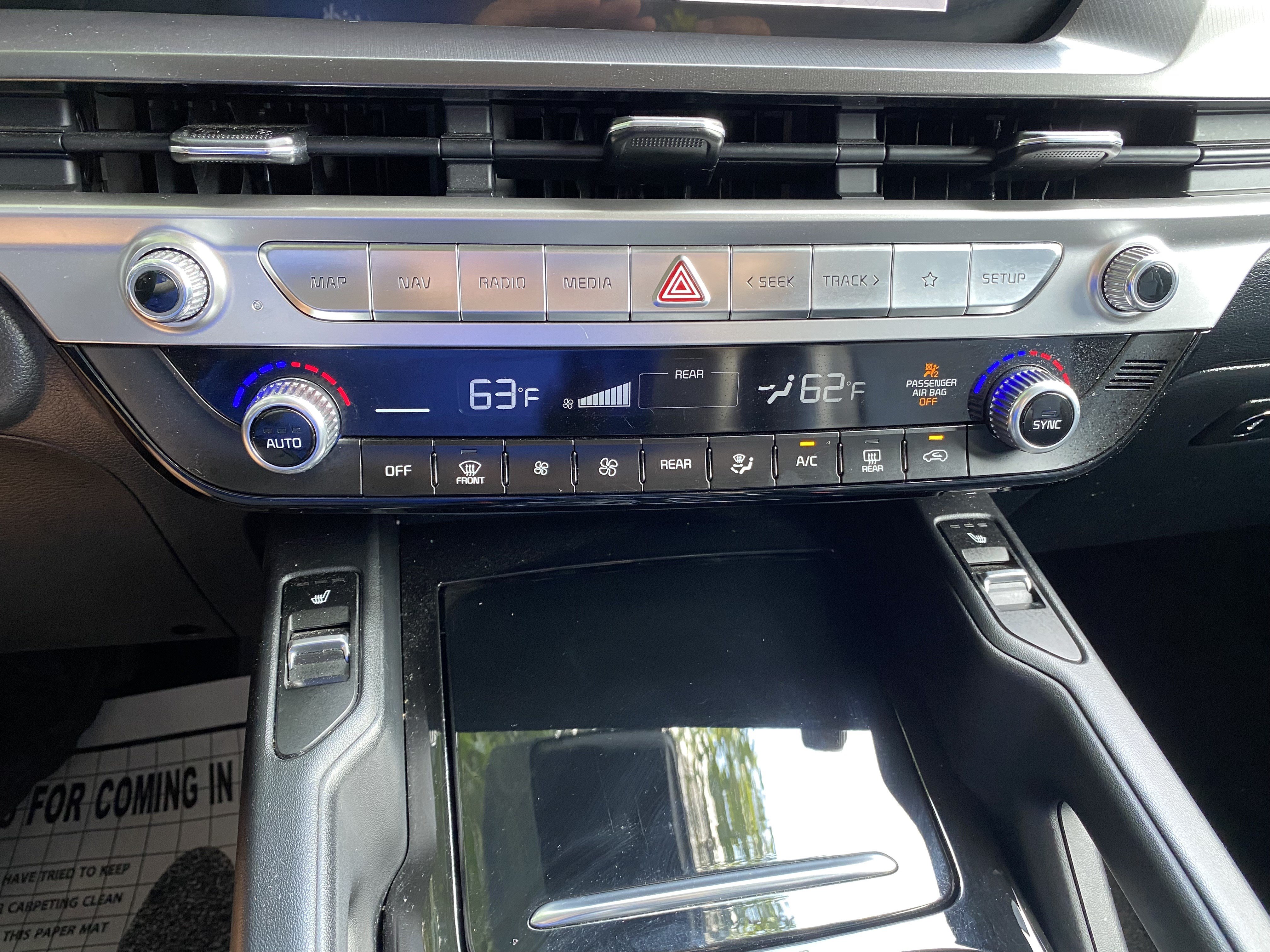 Used 2023 Kia Telluride S AWD/4WD image 28
