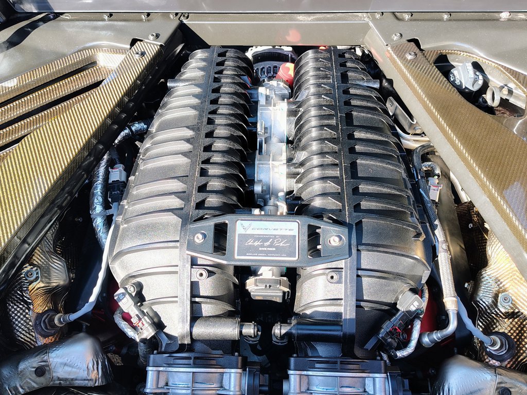 Used 2024 Chevrolet Corvette Z06 RWD image 20