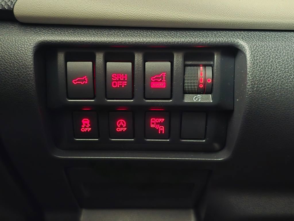 Used 2023 Subaru Forester Limited AWD/4WD image 38
