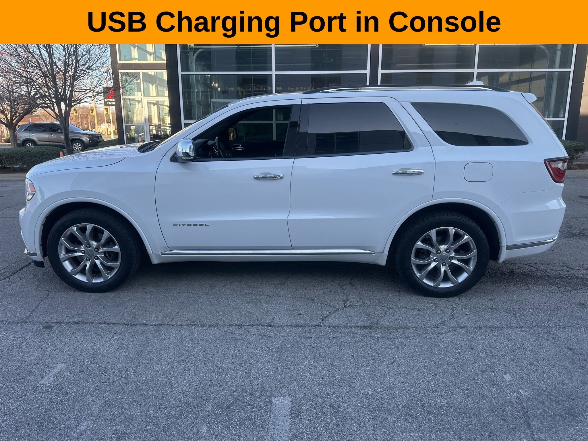 Used 2017 Dodge Durango Citadel w/ Premium Entertainment Group image 7