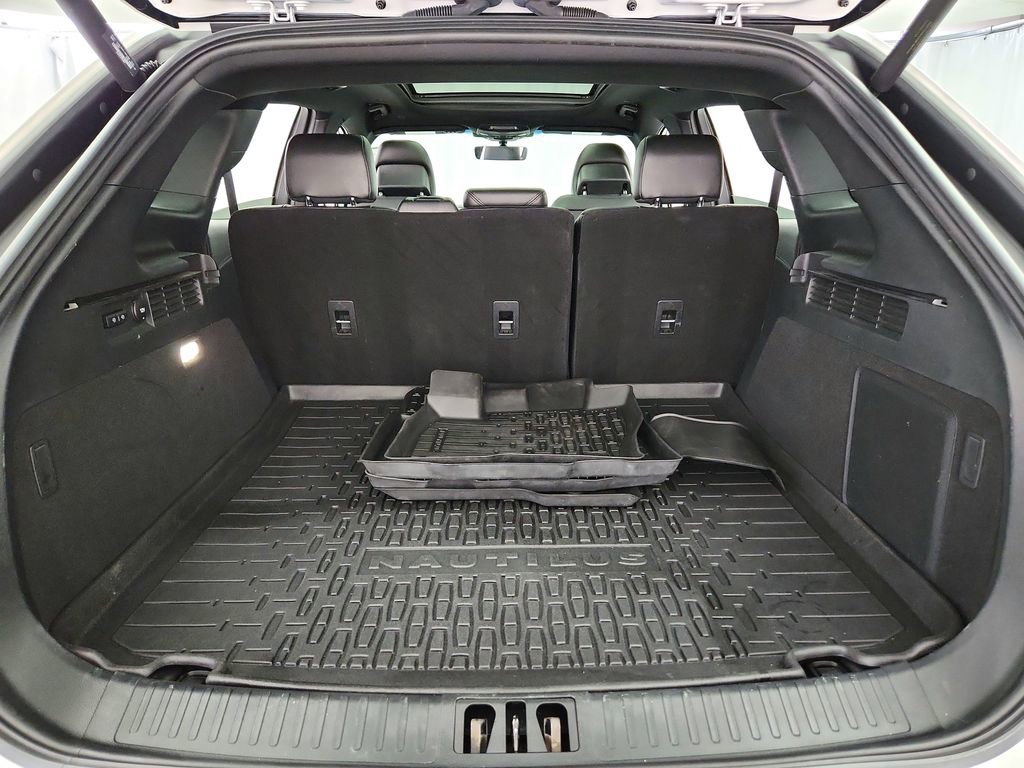 Used 2019 Lincoln Nautilus Reserve AWD/4WD image 34