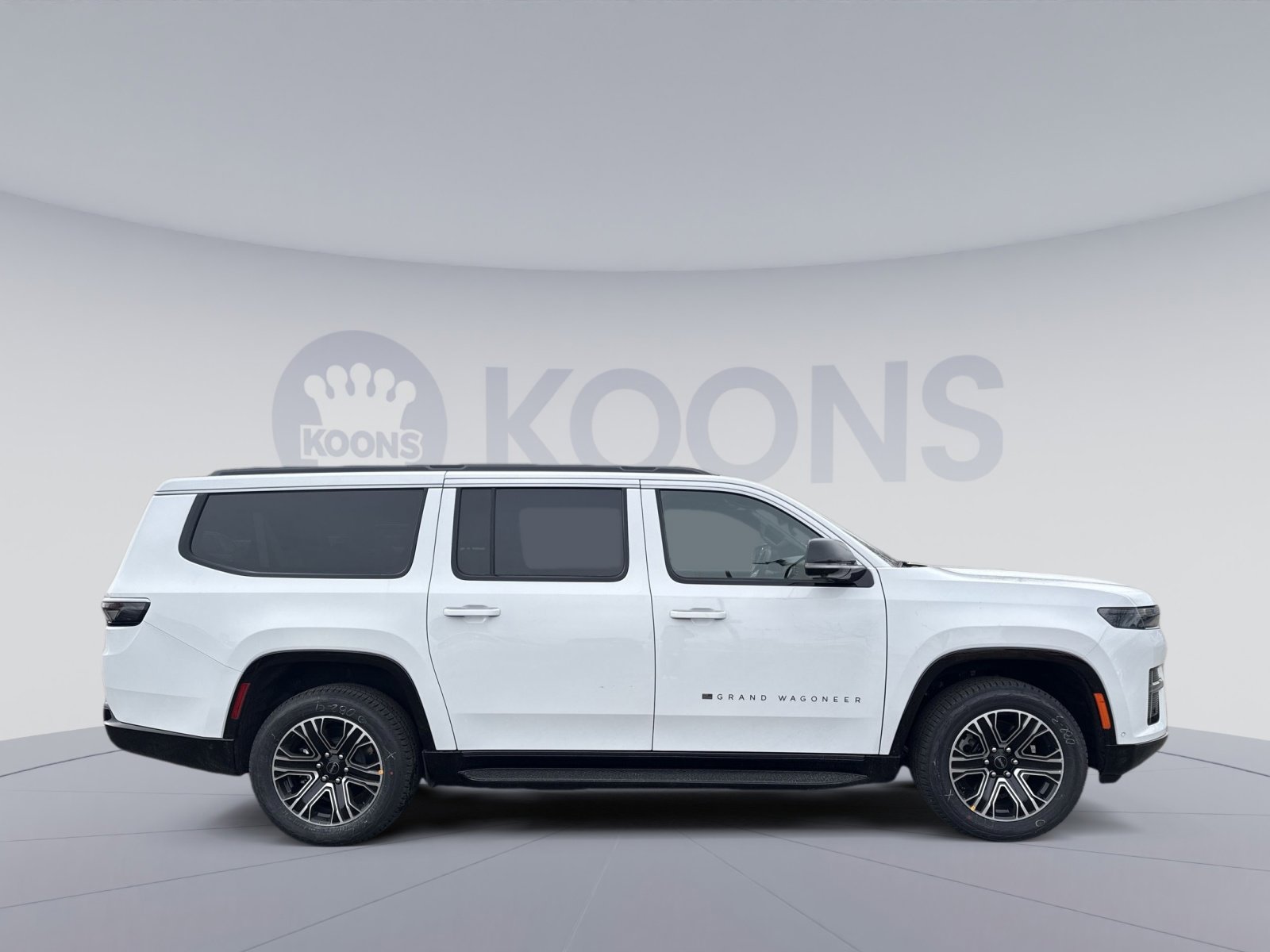 New 2026 Jeep Grand Wagoneer L 4WD w/ Premium Group I image 8