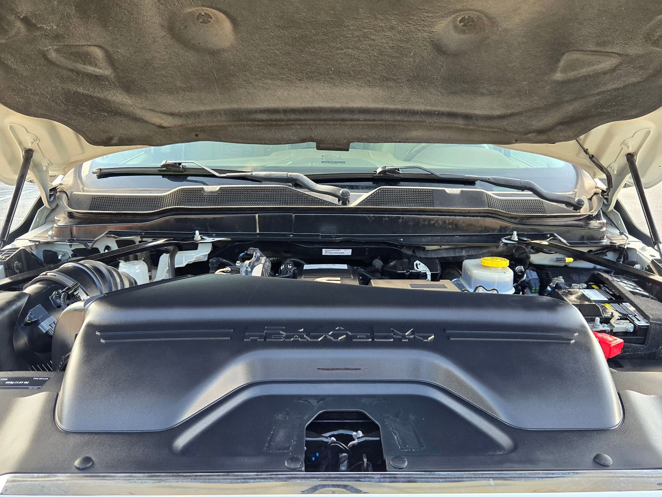 Used 2022 RAM 2500 Limited AWD/4WD image 32