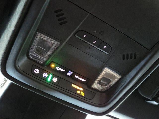 Certified 2024 Cadillac XT4 Luxury FWD image 31