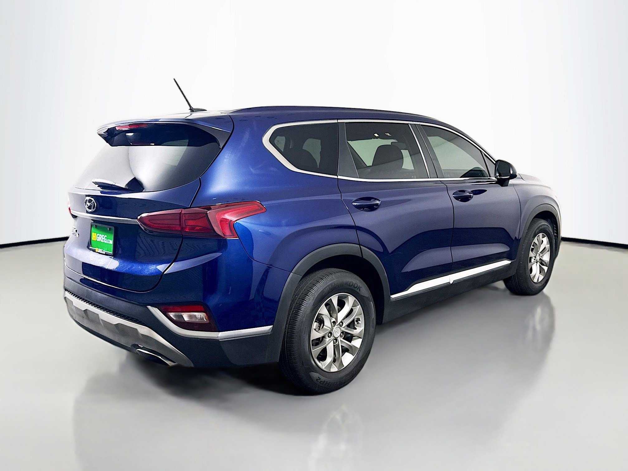 Used 2020 Hyundai Santa Fe SE image 10