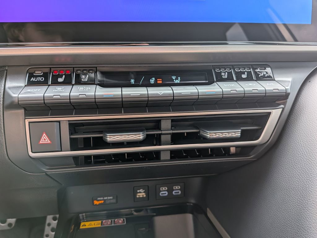 Certified 2025 Toyota Camry XSE w/ Premium Package image 19