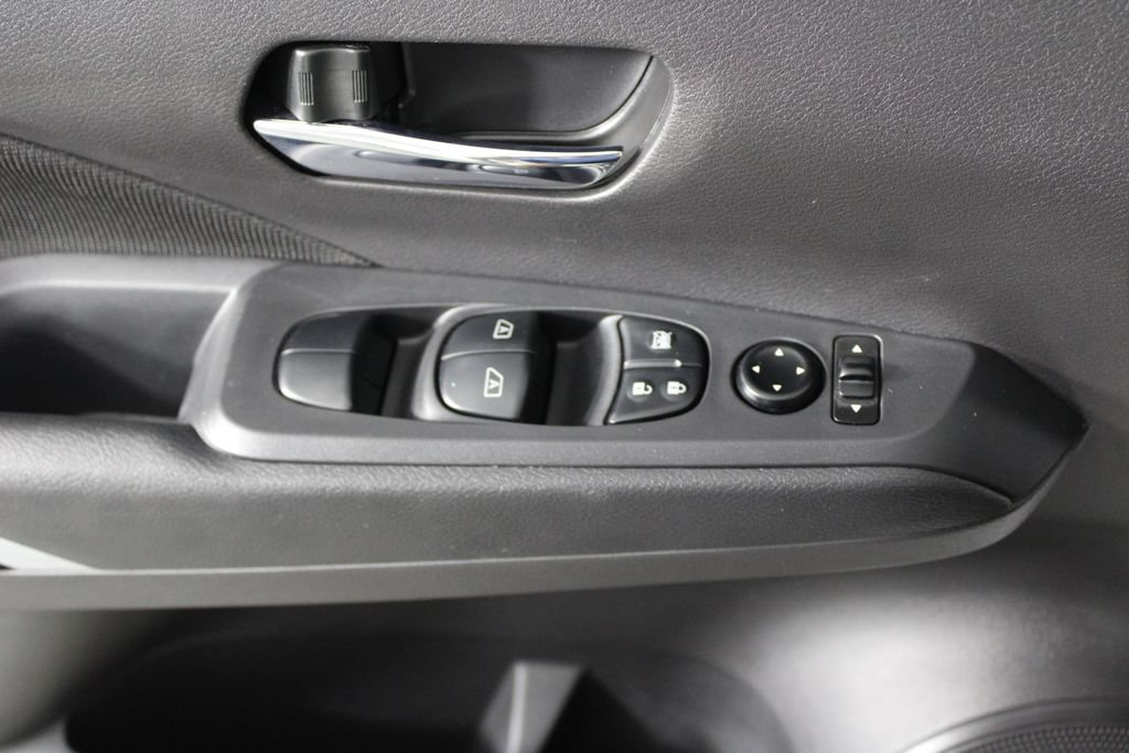 Certified 2024 Nissan Kicks SV FWD image 23