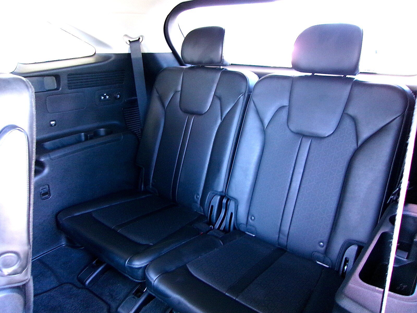 Used 2022 Kia Sorento SX FWD image 21