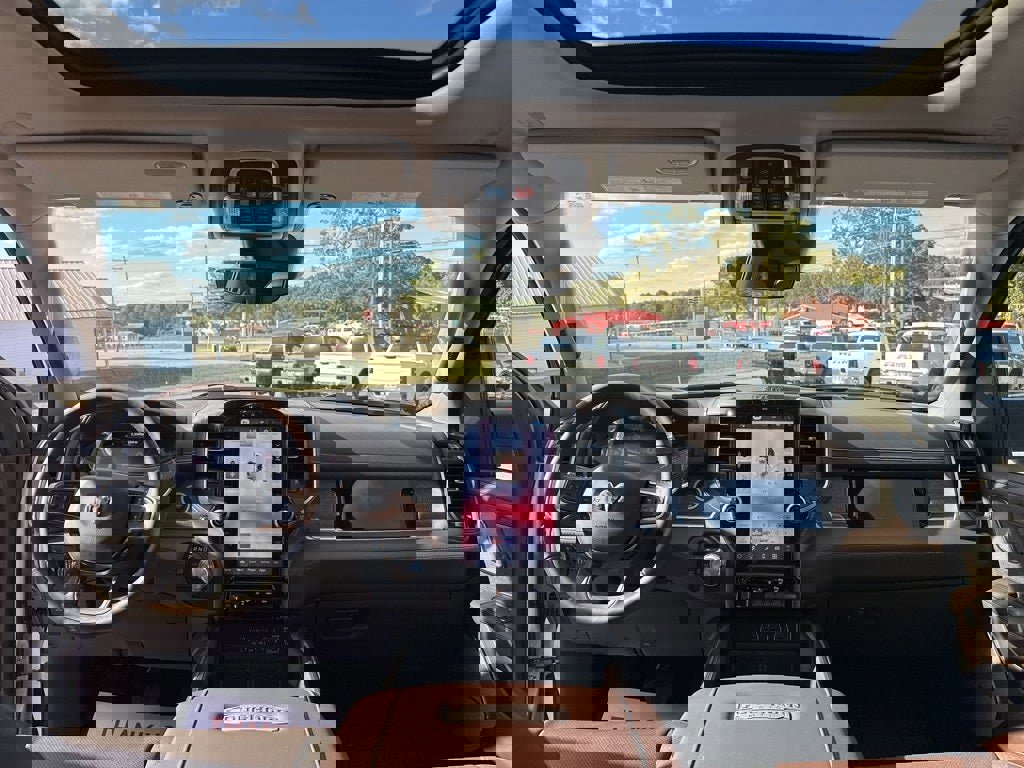 New 2026 RAM 1500 Limited w/ Bed Utility Group image 10